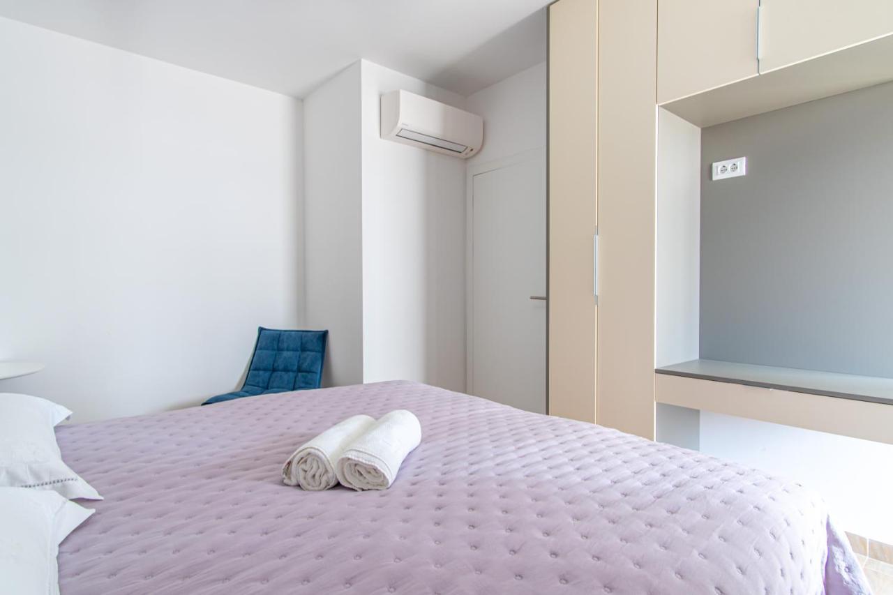Ledeno More Luxury Apartments Split Exterior photo